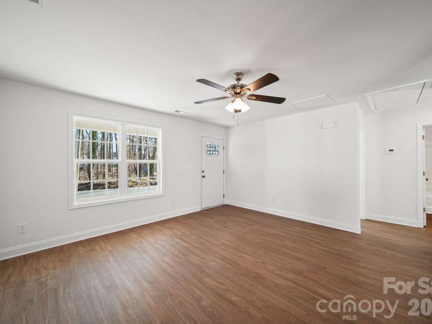 1129 Kenly Street, Salisbury, NC 28144.  MLS# CAR4392992, YatesRealty ID 29805. 