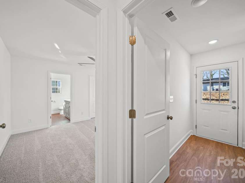 1129 Kenly Street, Salisbury, NC 28144.  MLS# CAR4392992, YatesRealty ID 29805. 