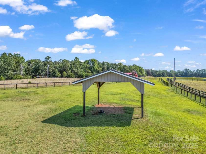 609 Green Creek Drive, Columbus, NC 28722.  MLS# CAR4288033, YatesRealty ID 29805. 