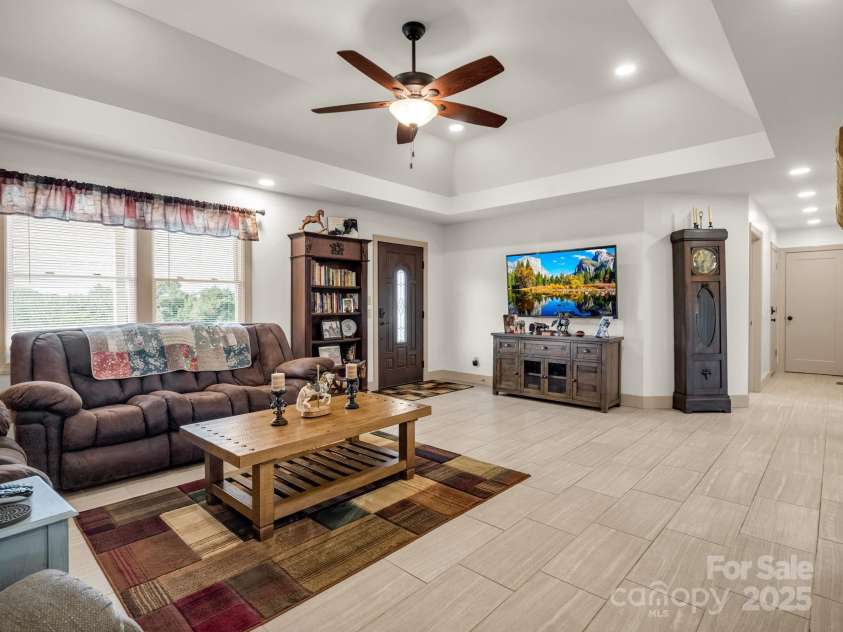 609 Green Creek Drive, Columbus, NC 28722.  MLS# CAR4288033, YatesRealty ID 29805. 