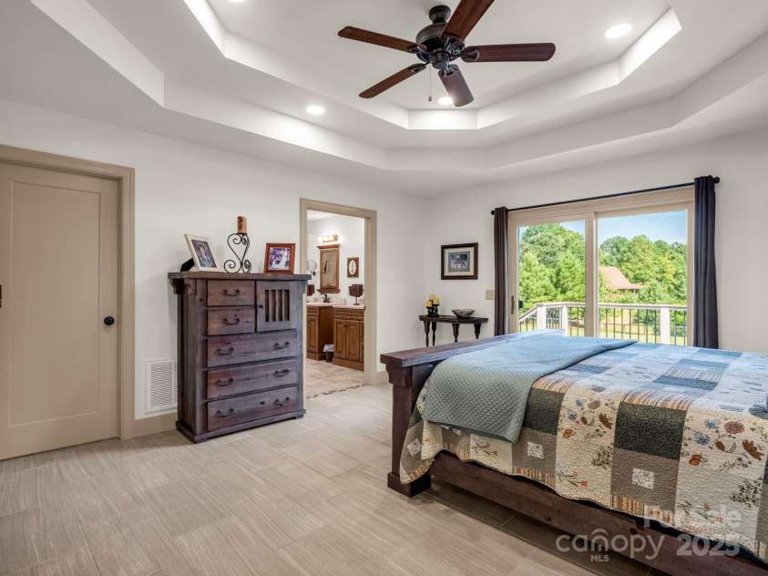 609 Green Creek Drive, Columbus, NC 28722.  MLS# CAR4288033, YatesRealty ID 29805. 