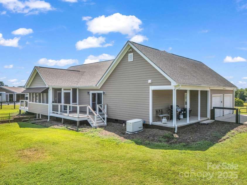 609 Green Creek Drive, Columbus, NC 28722.  MLS# CAR4288033, YatesRealty ID 29805. 