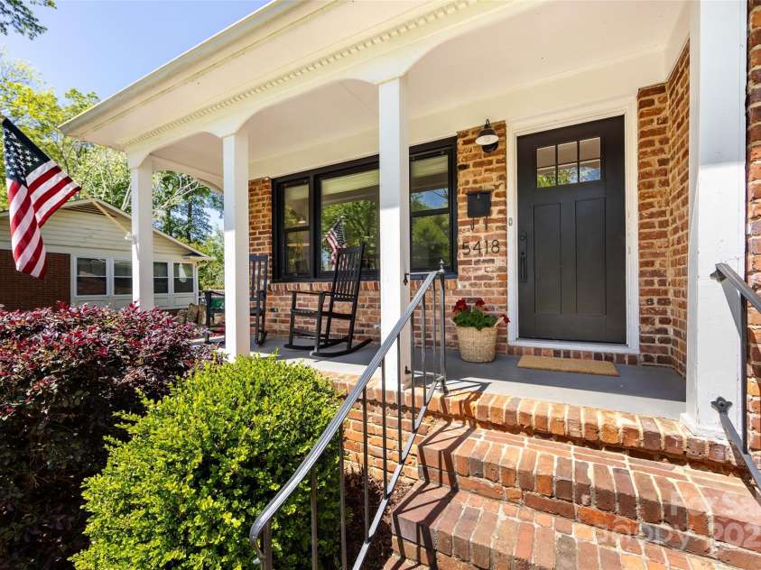 5418 Seacroft Road, Charlotte, NC 28210.  MLS# CAR4286070, YatesRealty ID 29806. 