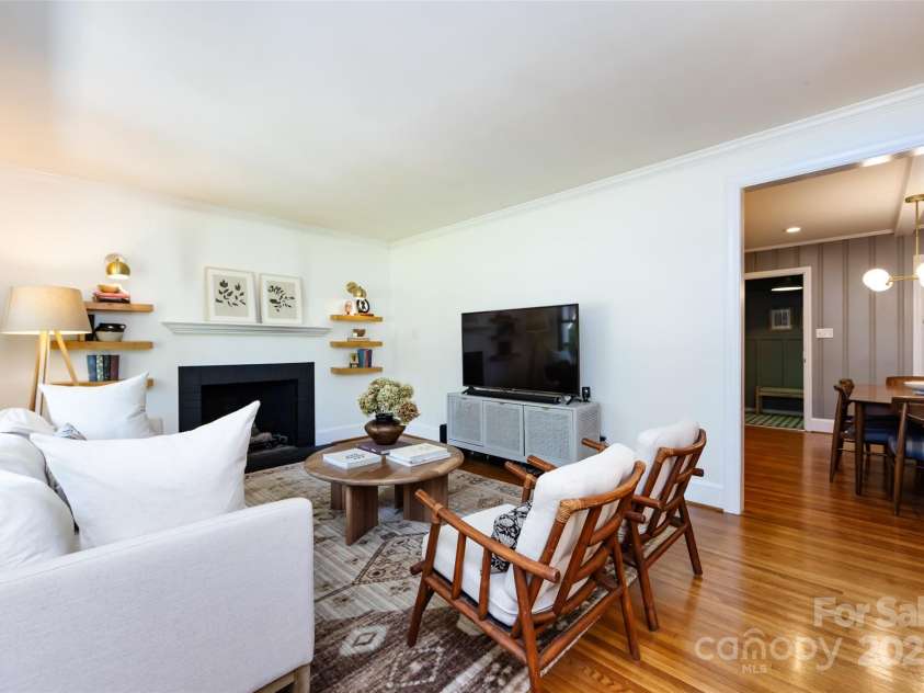 5418 Seacroft Road, Charlotte, NC 28210.  MLS# CAR4286070, YatesRealty ID 29806. 