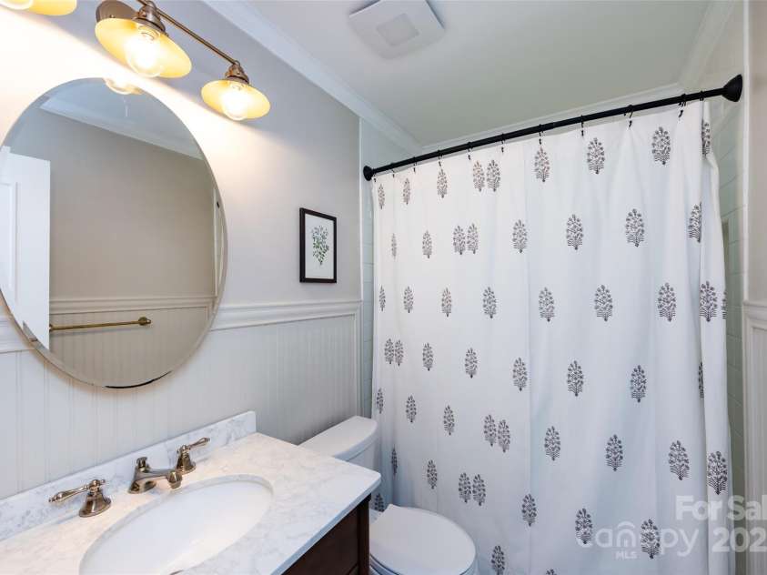 5418 Seacroft Road, Charlotte, NC 28210.  MLS# CAR4286070, YatesRealty ID 29806. 