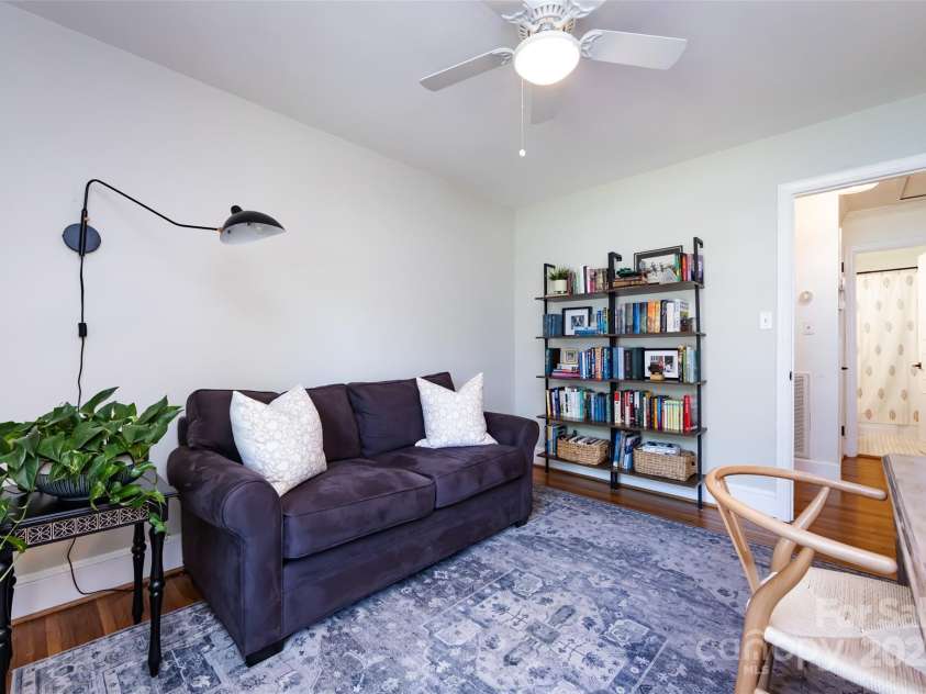 5418 Seacroft Road, Charlotte, NC 28210.  MLS# CAR4286070, YatesRealty ID 29806. 