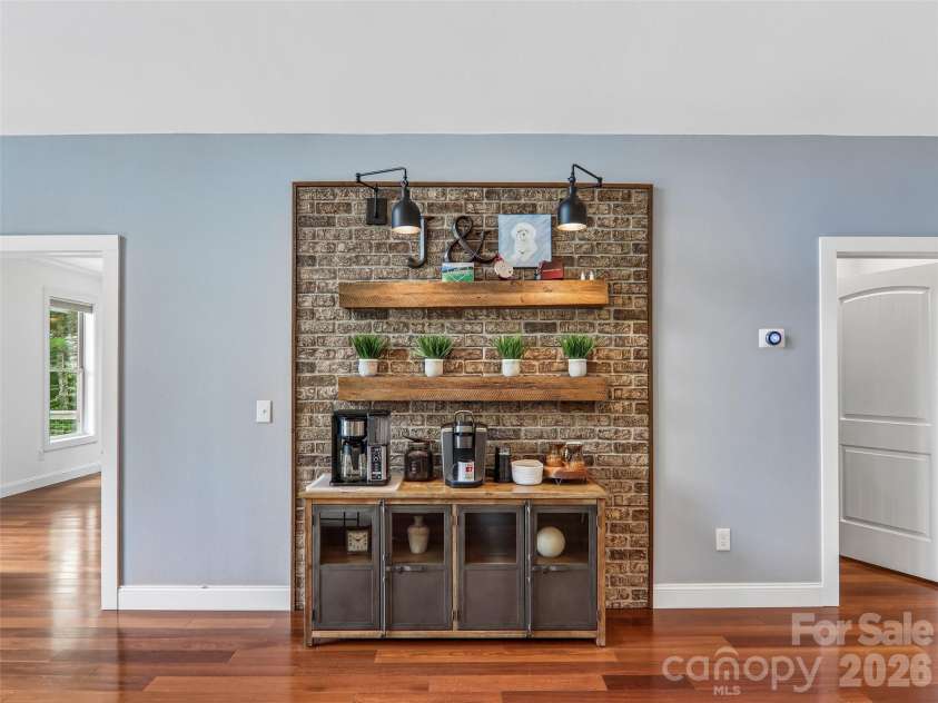 77 Willow Stone Way, Hendersonville, NC 28792.  MLS# CAR4392902, YatesRealty ID 29806. 