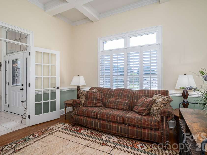 3740 Sand Wedge Drive, Gastonia, NC 28056.  MLS# CAR4392996, YatesRealty ID 29807. 
