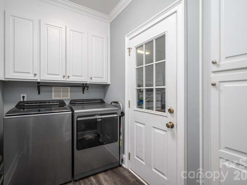 3740 Sand Wedge Drive, Gastonia, NC 28056.  MLS# CAR4392996, YatesRealty ID 29807. 