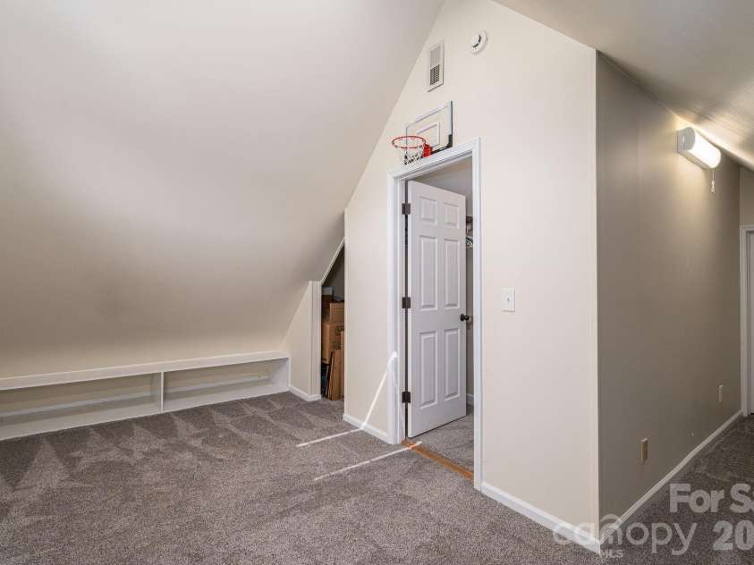3740 Sand Wedge Drive, Gastonia, NC 28056.  MLS# CAR4392996, YatesRealty ID 29807. 