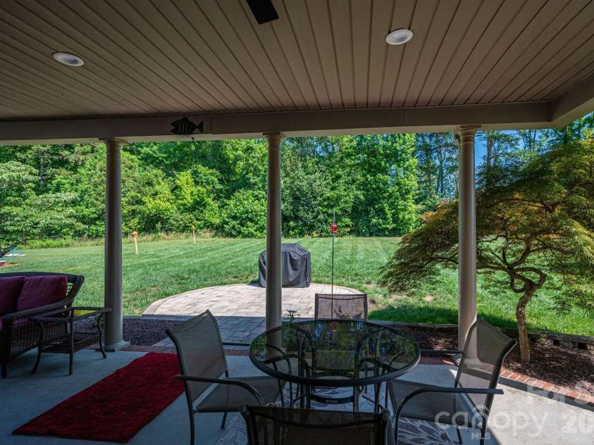 3740 Sand Wedge Drive, Gastonia, NC 28056.  MLS# CAR4392996, YatesRealty ID 29807. 