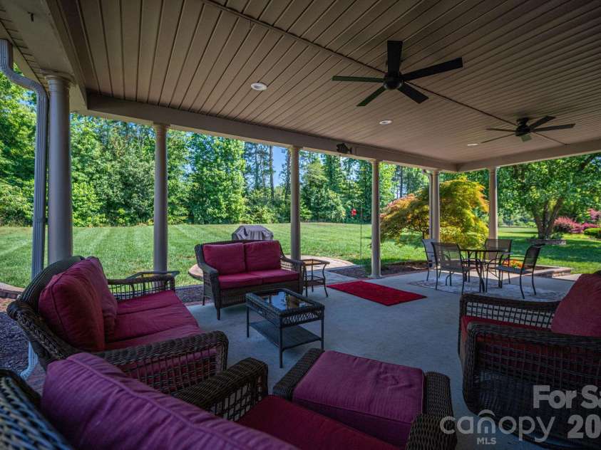 3740 Sand Wedge Drive, Gastonia, NC 28056.  MLS# CAR4392996, YatesRealty ID 29807. 