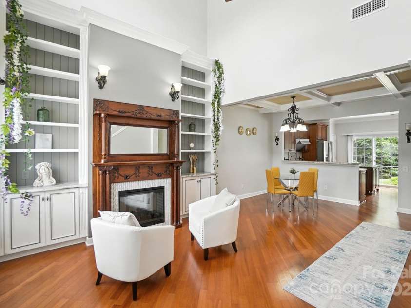 6622 Beverly Springs Drive, Charlotte, NC 28270.  MLS# CAR4278004, YatesRealty ID 29807. 