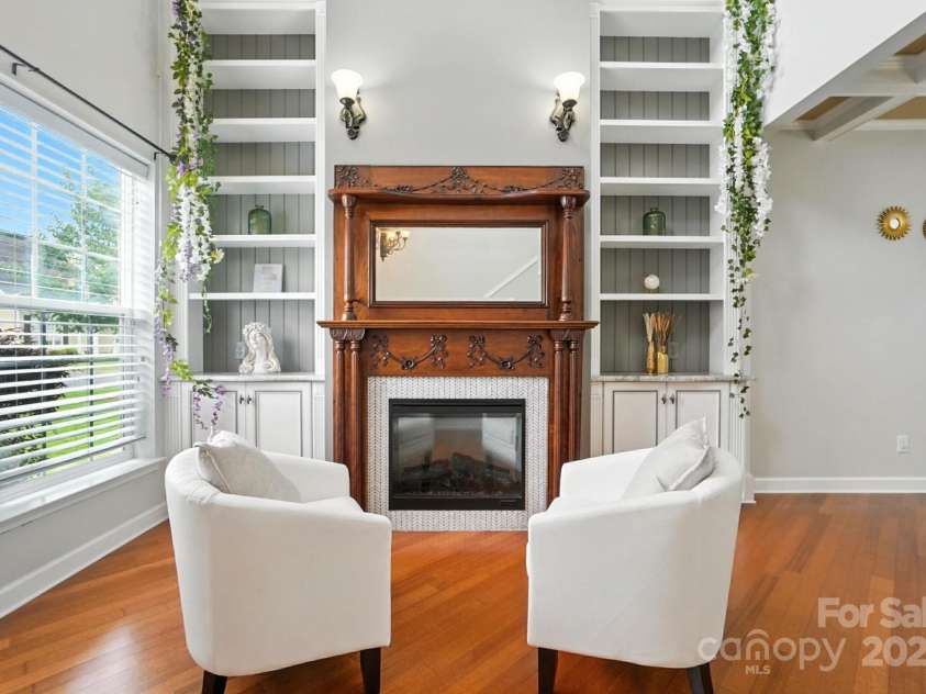 6622 Beverly Springs Drive, Charlotte, NC 28270.  MLS# CAR4278004, YatesRealty ID 29807. 