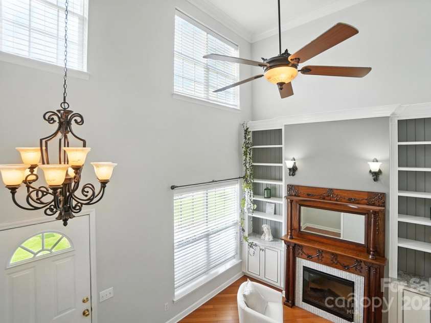 6622 Beverly Springs Drive, Charlotte, NC 28270.  MLS# CAR4278004, YatesRealty ID 29807. 