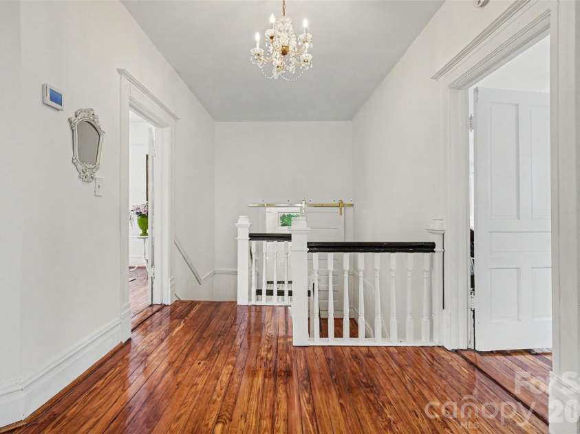 137 Reid Street, Rock Hill, SC 29730.  MLS# CAR4390967, YatesRealty ID 29808. 