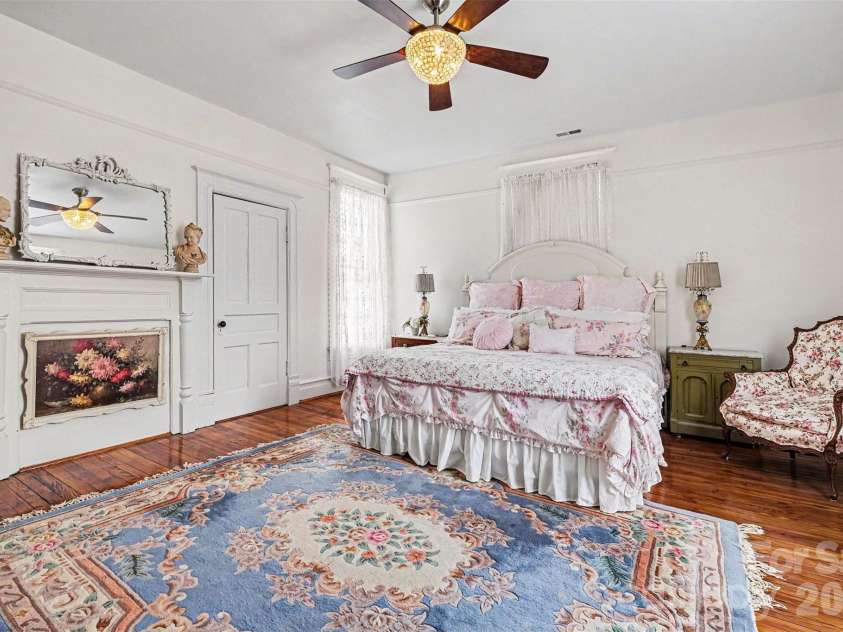 137 Reid Street, Rock Hill, SC 29730.  MLS# CAR4390967, YatesRealty ID 29808. 