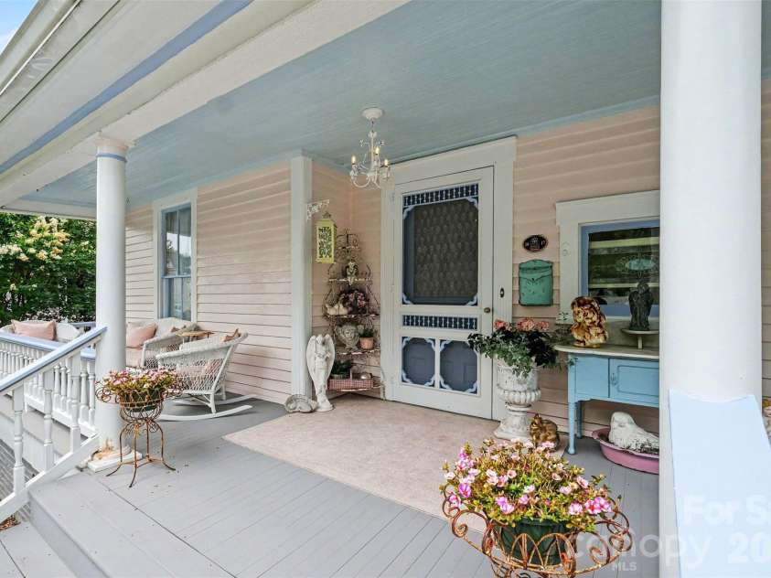 137 Reid Street, Rock Hill, SC 29730.  MLS# CAR4390967, YatesRealty ID 29808. 