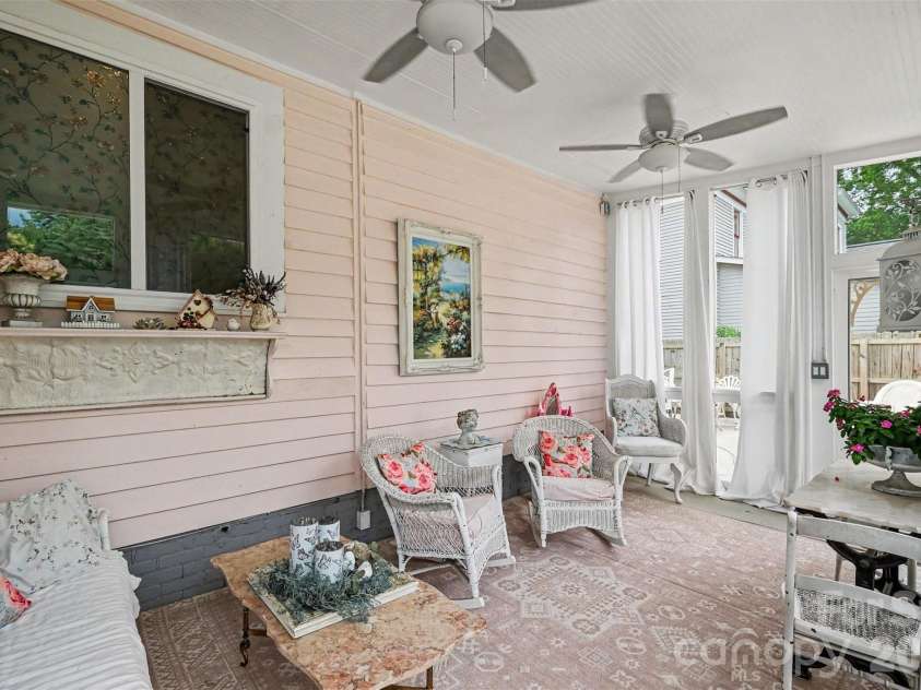 137 Reid Street, Rock Hill, SC 29730.  MLS# CAR4390967, YatesRealty ID 29808. 