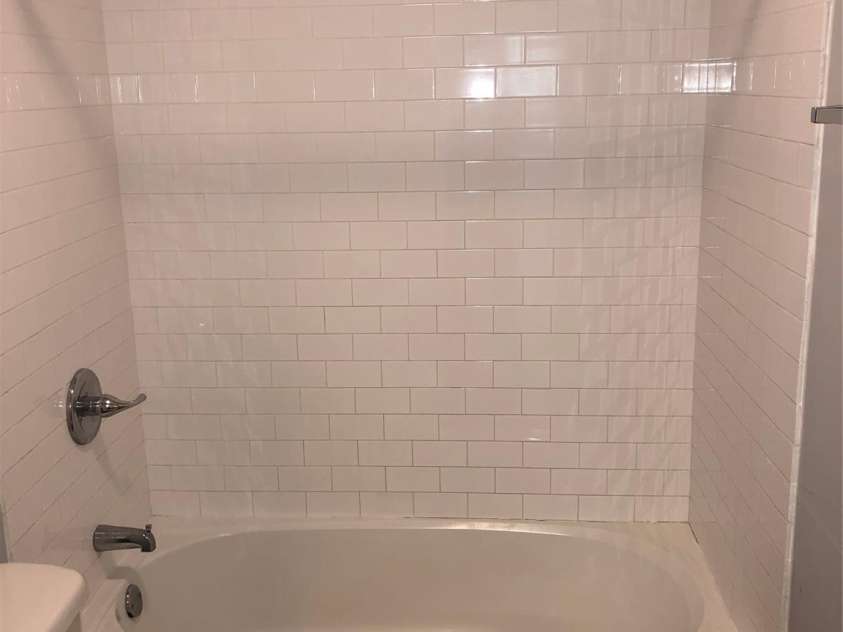 2825 Morson Street, Charlotte, NC 28208.  MLS# CAR4282904, YatesRealty ID 29809. 