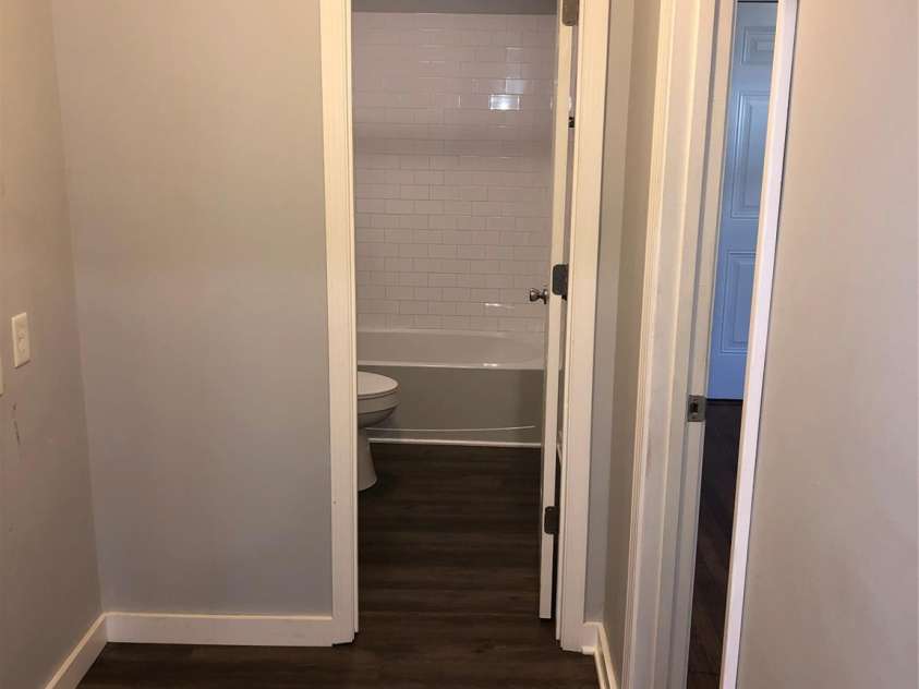 2825 Morson Street, Charlotte, NC 28208.  MLS# CAR4282904, YatesRealty ID 29809. 