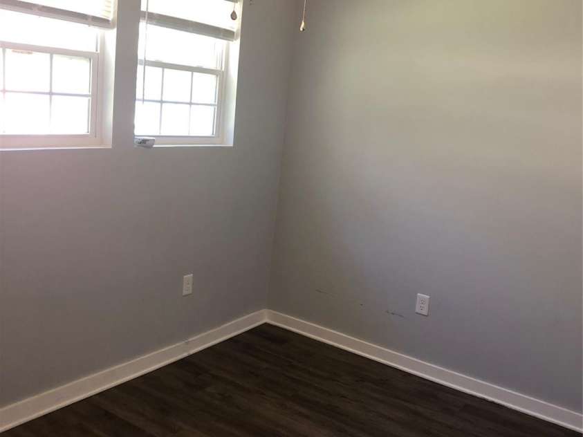 2825 Morson Street, Charlotte, NC 28208.  MLS# CAR4282904, YatesRealty ID 29809. 