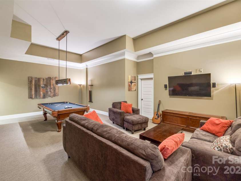 10008 Cuyo Court, Tega Cay, SC 29708.  MLS# CAR4195989, YatesRealty ID 2981. 