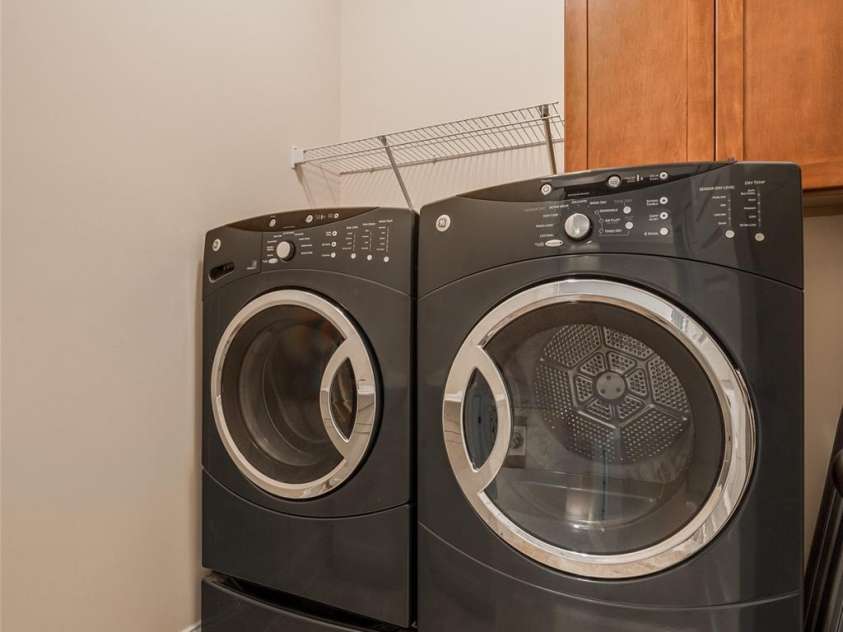 10008 Cuyo Court, Tega Cay, SC 29708.  MLS# CAR4195989, YatesRealty ID 2981. Walk-in Laundry room