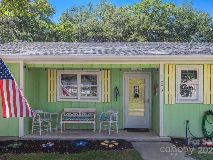 159 6th Street, Oak Island, NC 28465.  MLS# CAR4292582, YatesRealty ID 2981. 