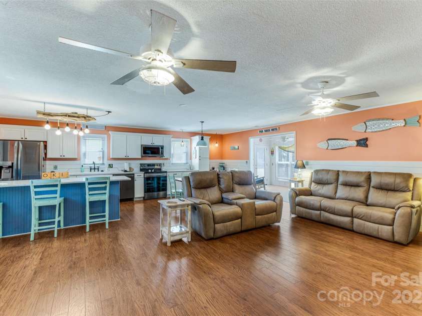 159 6th Street, Oak Island, NC 28465.  MLS# CAR4292582, YatesRealty ID 2981. 