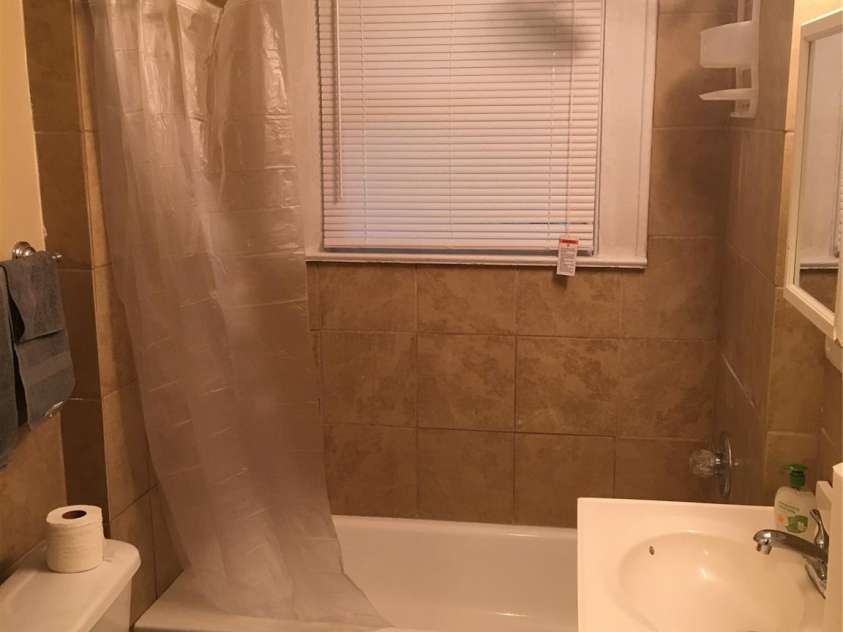 2829 Morson Street, Charlotte, NC 28208.  MLS# CAR4282918, YatesRealty ID 29810. 2831
