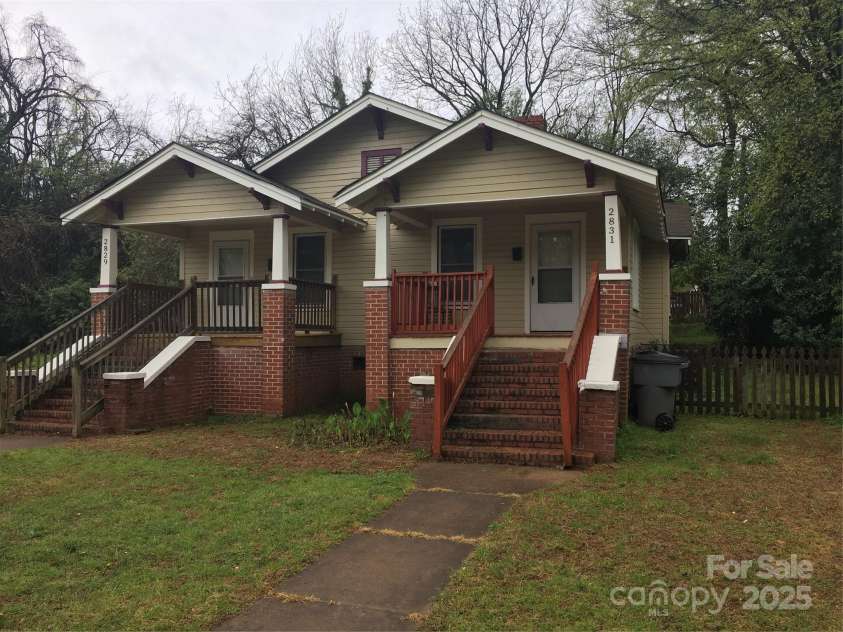 2829 Morson Street, Charlotte, NC 28208.  MLS# CAR4282918, YatesRealty ID 29810. 