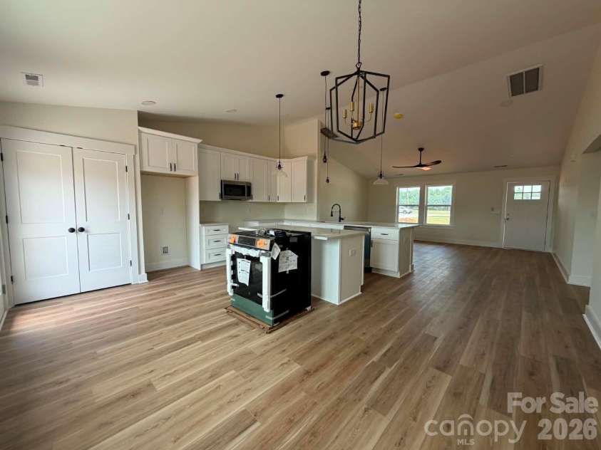 114 Progress Place, Salisbury, NC 28147.  MLS# CAR4392944, YatesRealty ID 29811. 