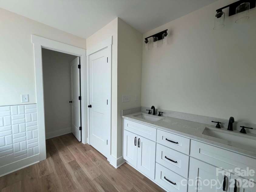 114 Progress Place, Salisbury, NC 28147.  MLS# CAR4392944, YatesRealty ID 29811. 