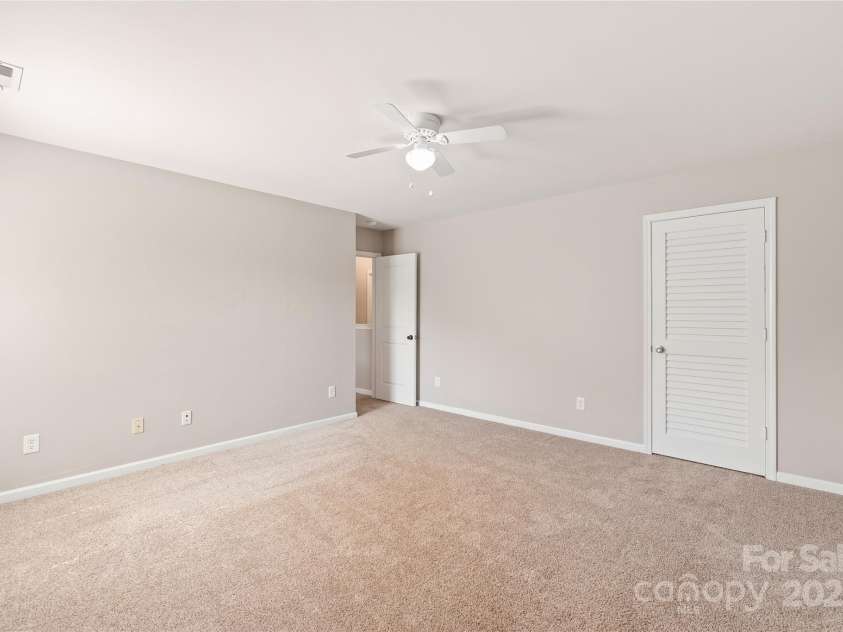 4352 Haddington Drive, Fort Mill, SC 29707.  MLS# CAR4260546, YatesRealty ID 29812. 