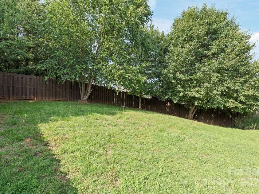 4352 Haddington Drive, Fort Mill, SC 29707.  MLS# CAR4260546, YatesRealty ID 29812. 