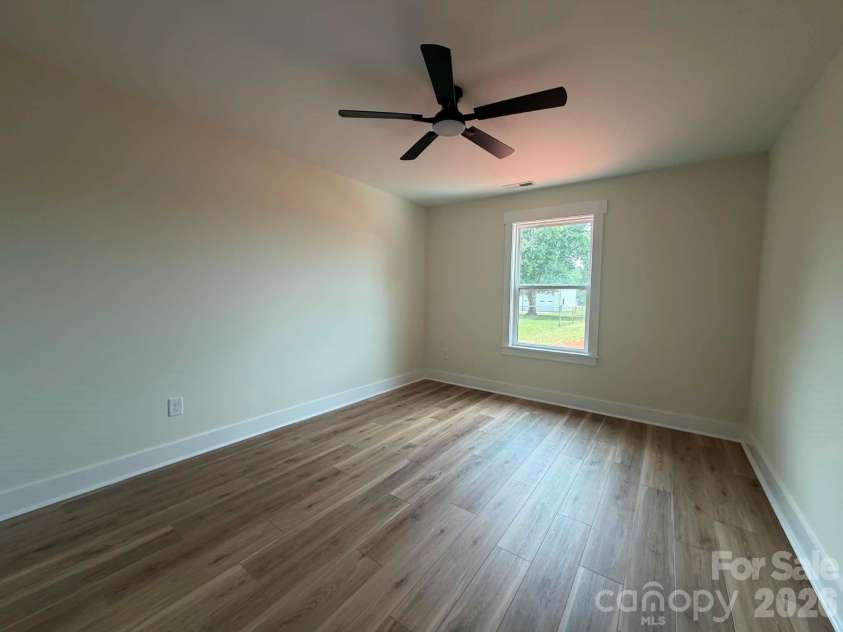 119 Progress Place, Salisbury, NC 28147.  MLS# CAR4393039, YatesRealty ID 29813. 