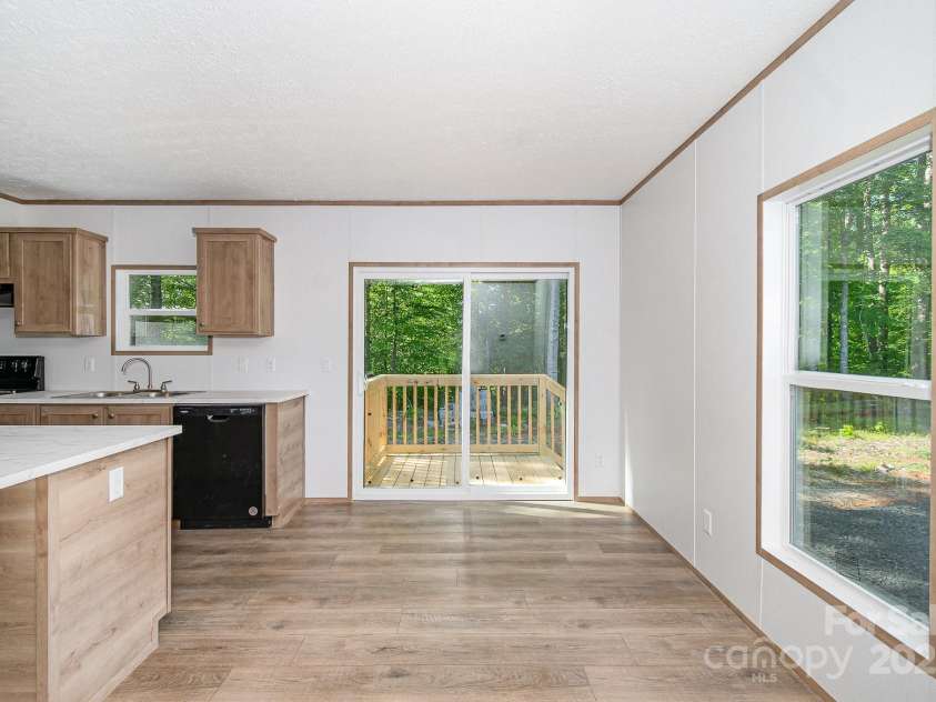 270 Big Oak Trail, Browns Summit, NC 27214.  MLS# CAR4270068, YatesRealty ID 29813. 