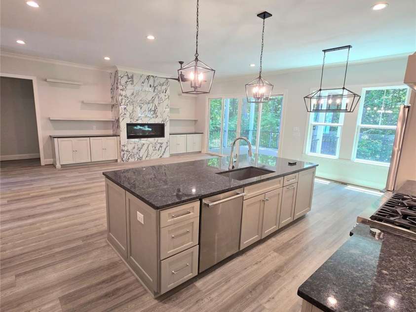 1250 Hunting Ridge Drive, Belmont, NC 28012.  MLS# CAR4273882, YatesRealty ID 29816. 