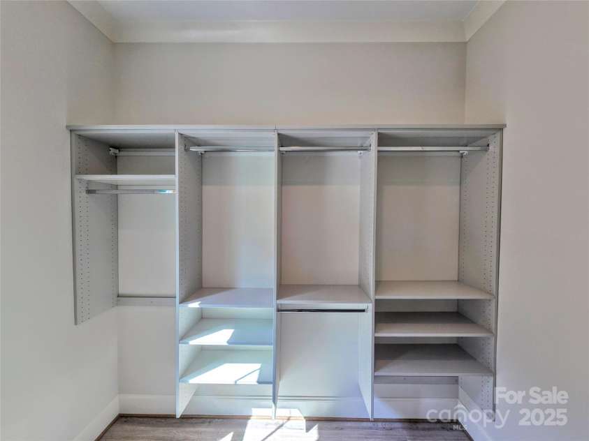 1250 Hunting Ridge Drive, Belmont, NC 28012.  MLS# CAR4273882, YatesRealty ID 29816. 