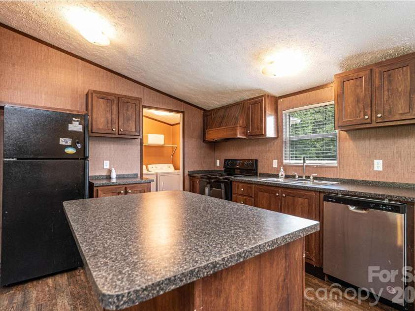 4510 Mount Hebron Avenue, Connelly Springs, NC 28612.  MLS# CAR4392271, YatesRealty ID 29816. 