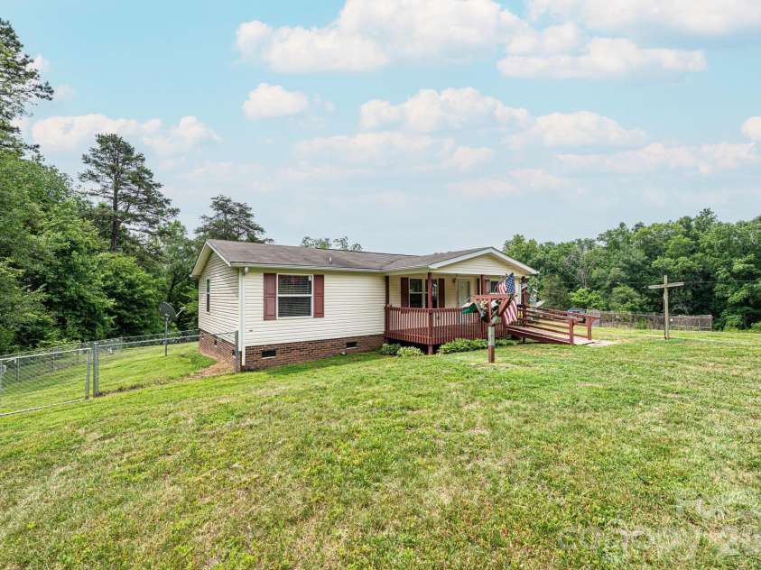 4510 Mount Hebron Avenue, Connelly Springs, NC 28612.  MLS# CAR4392271, YatesRealty ID 29816. 