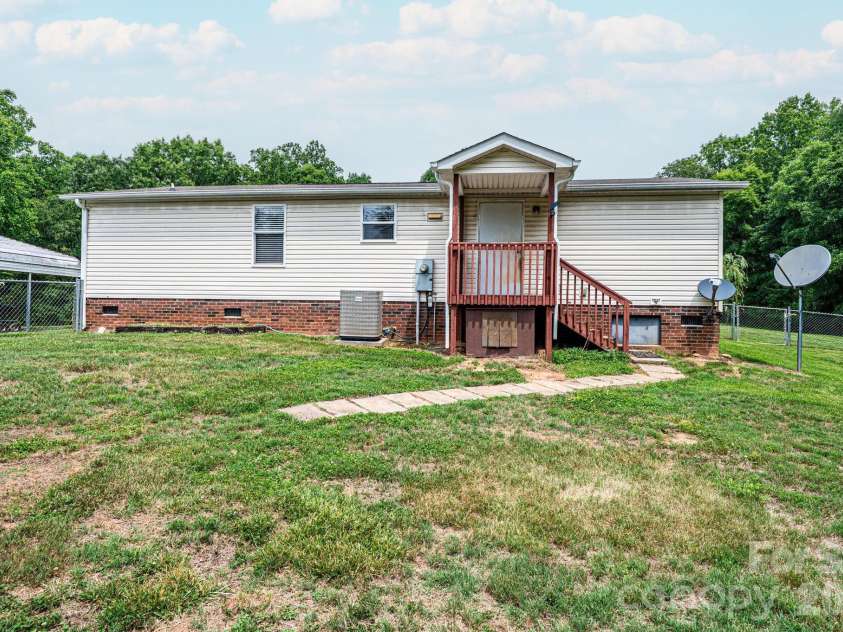 4510 Mount Hebron Avenue, Connelly Springs, NC 28612.  MLS# CAR4392271, YatesRealty ID 29816. 