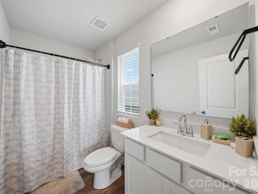 2464 Trollinger Drive, Catawba, NC 28609.  MLS# CAR4393060, YatesRealty ID 29817. 