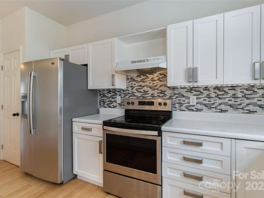 6825 Creft Circle, Indian Trail, NC 28079.  MLS# CAR4240821, YatesRealty ID 29818. 