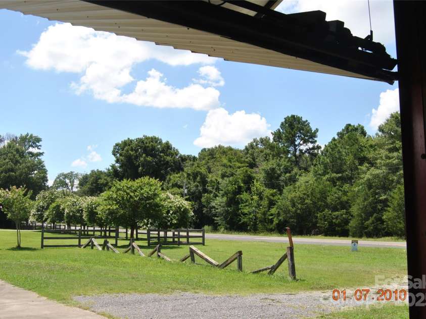 2139 Squire Road, Rock Hill, SC 29730.  MLS# CAR4276281, YatesRealty ID 29819. 