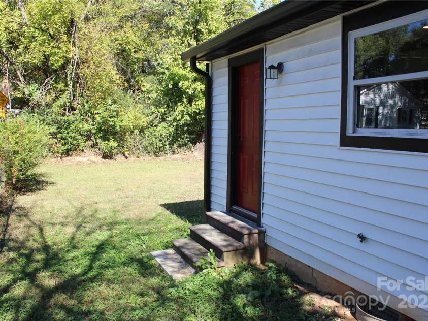 214 Phifer Street, Monroe, NC 28110.  MLS# CAR4311831, YatesRealty ID 2982. 