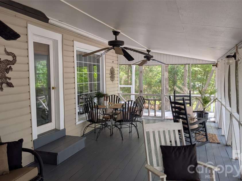 300 Valley 1 Drive, Winnsboro, SC 29180.  MLS# CAR4393095, YatesRealty ID 29821. 