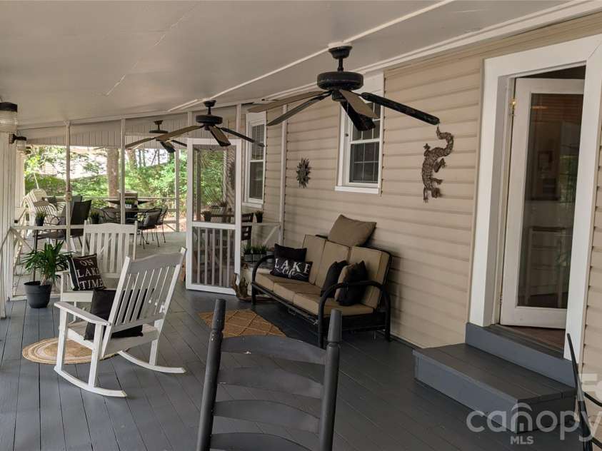 300 Valley 1 Drive, Winnsboro, SC 29180.  MLS# CAR4393095, YatesRealty ID 29821. 