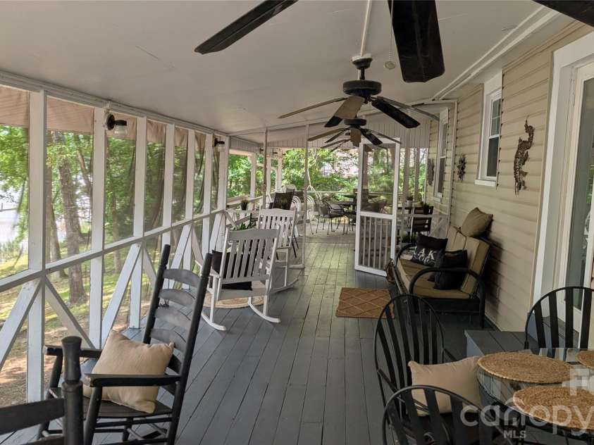300 Valley 1 Drive, Winnsboro, SC 29180.  MLS# CAR4393095, YatesRealty ID 29821. 